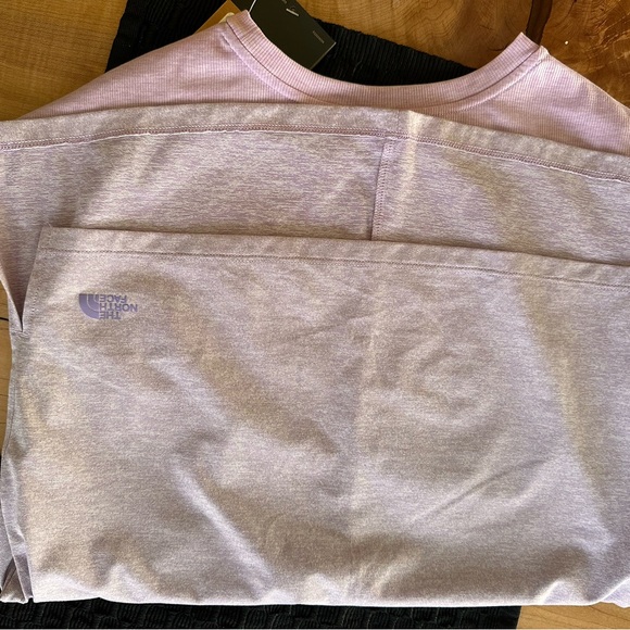 North Face tank - Picture 2 of 3